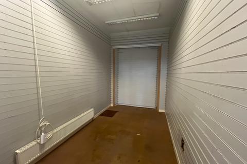 Retail property (high street) to rent, 9-15 Hope St Inverkeithing KY11 1LW