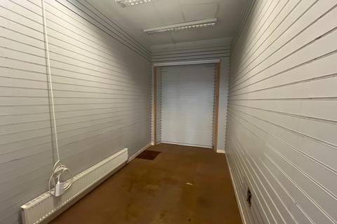 Retail property (high street) to rent, 9-15 Hope St Inverkeithing KY11 1LW