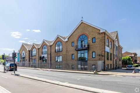 Office to rent, Grinstead Rd London SE8 5AD
