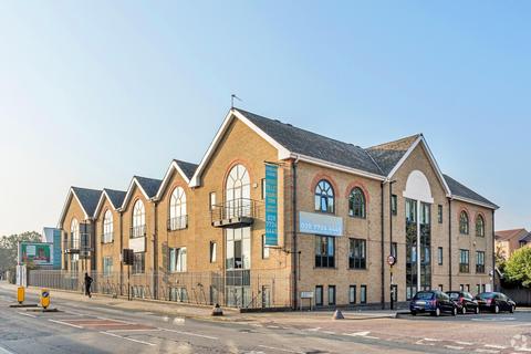 Office to rent, Grinstead Rd London SE8 5AD