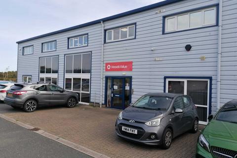Warehouse to rent, Cypress Ct Ryde PO33 1QY