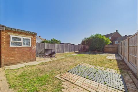 undefined, Hall Crescent, Aveley, South Ockendon, Essex, RM15 4JR
