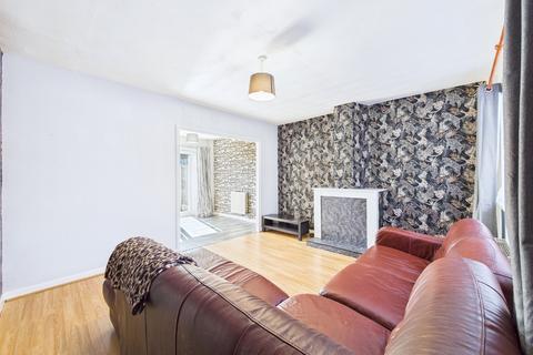 undefined, Hall Crescent, Aveley, South Ockendon, Essex, RM15 4JR