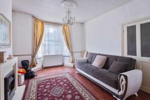 3 bedroom terraced house for sale, Higham Hill Road, London E17