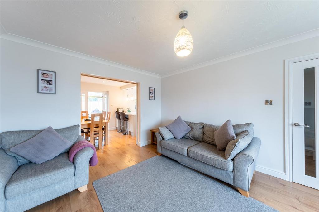 14 Carnoustie Close-014.JPG