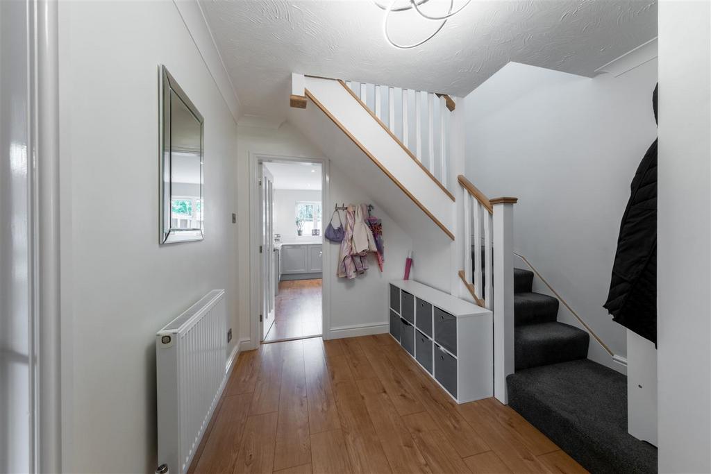 14 Carnoustie Close-017.JPG