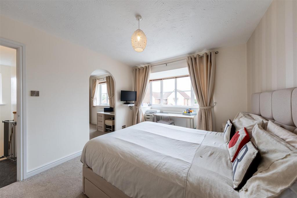 14 Carnoustie Close-020.JPG