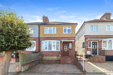 Rockliffe Avenue, Kings Langley, WD4