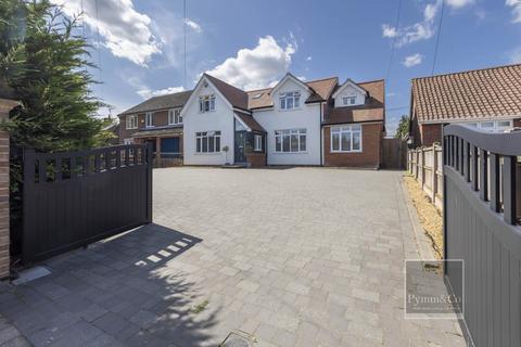 undefined, Fakenham Road, Norwich NR8