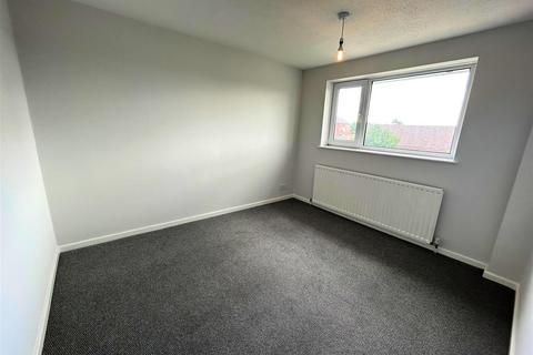 10 The Meadows, Howden, Goole, DN14 7DX