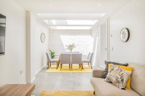 undefined, Danbury Street, London N1
