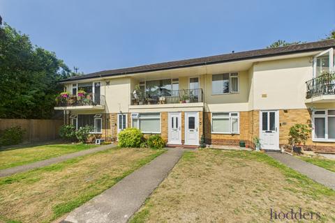 undefined, Frenchaye, Addlestone, Surrey, KT15