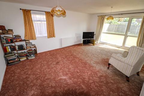 2 bedroom maisonette for sale, Harold Road, Hayling Island
