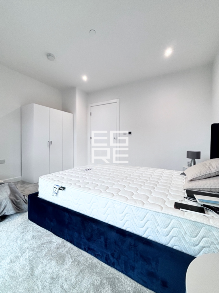 Apartment in London - View 4