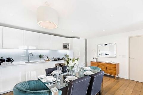 3 bedroom apartment to rent, Merchant Square East, London W2