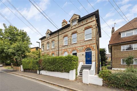 Queens Road, Twickenham