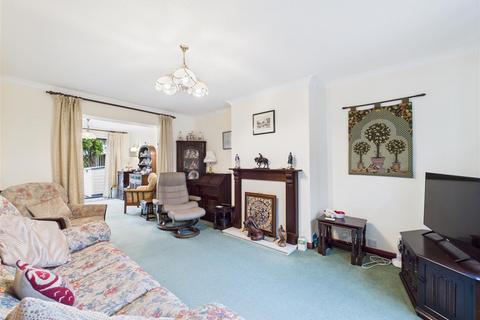 undefined, Island Farm Road, West Molesey
