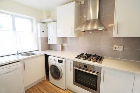 Flat 16, Blenheim Court Wellesley Road, Sutton, SM2 5BW