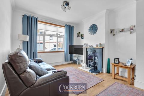 4 bedroom end of terrace house for sale, Portland Crescent, Mottingham, SE9