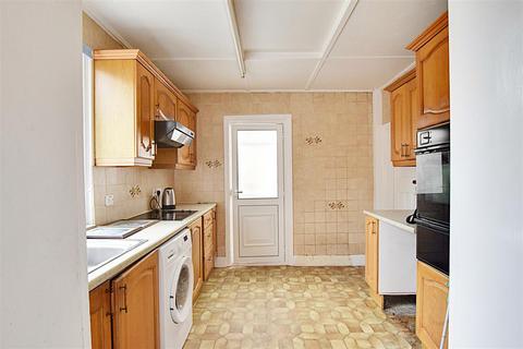 4 bedroom detached bungalow for sale, Chestnut Walk, Bexhill-On-Sea