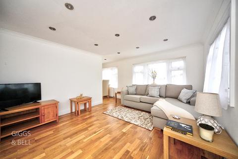 undefined, Limit Home Park, Northchurch, Berkhamsted, Hertfordshire, HP4