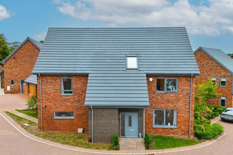 4 bedroom detached house for sale, Old Stable Lane, Newmarket CB8