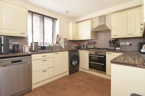 4 bedroom terraced house for sale, Minnow Avenue, King's Lynn PE30