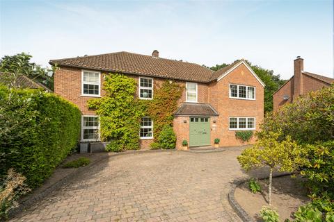 5 bedroom detached house for sale, Woodend Drive, Sunninghill