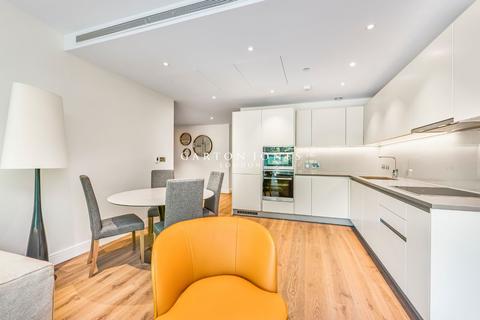 2 bedroom apartment for sale, Altissima House, 340 Queenstown Road, London, SW11