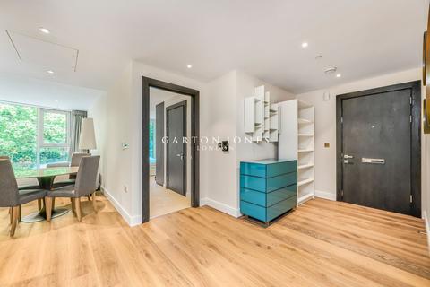 2 bedroom apartment for sale, Altissima House, 340 Queenstown Road, London, SW11