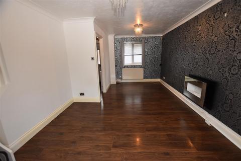 3 bedroom end of terrace house for sale, Hallowell Down, South Woodham Ferrers, Chelmsford