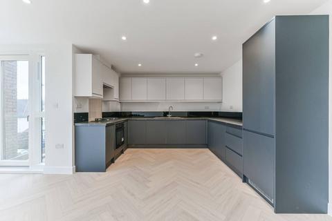 undefined, Norbury Avenue, Norbury, London, SW16