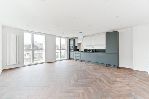 Norbury, Norbury, London, SW16