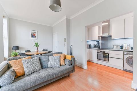 Flat 7, 113 Central Hill, London, SE19 1BY