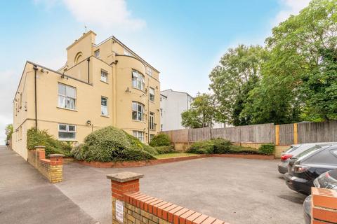Flat 7, 113 Central Hill, London, SE19 1BY