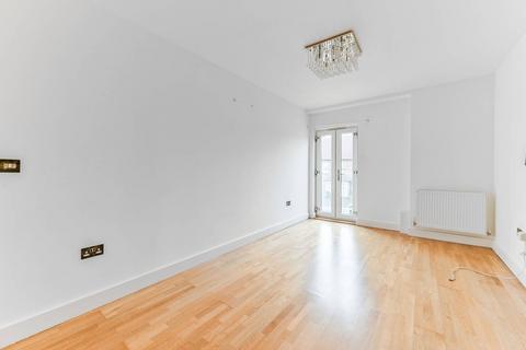 undefined, Woodside Green, South Norwood, London, SE25