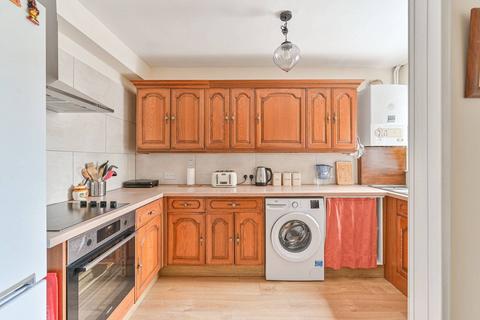 62 Kynaston Road, Bromley, BR1 5AW