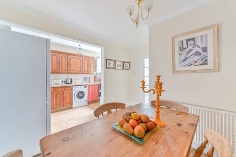 62 Kynaston Road, Bromley, BR1 5AW