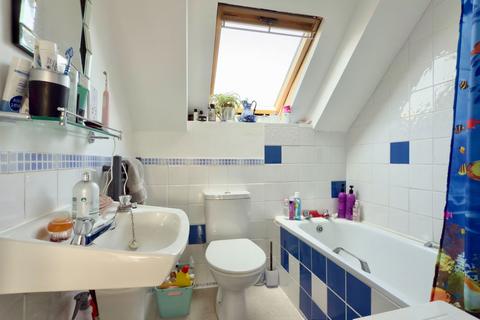 Flat 5, Springfield Trevanion Road, Wadebridge, PL27 7NZ