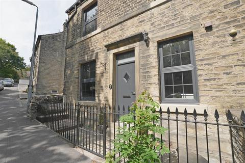 10 Station Road, Holywell Green, Halifax, HX4 9BQ