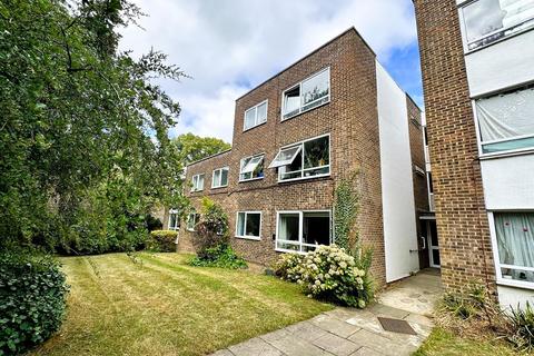 Willow Grove, Chislehurst