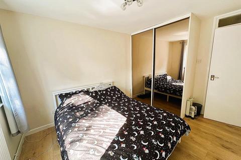 undefined, Willow Grove, Chislehurst