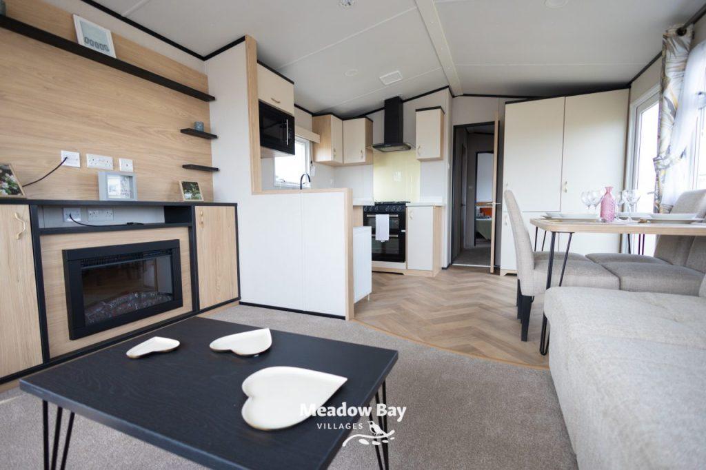 2025 Carnaby Glailsdale 37x12 2b Small 08.jpg