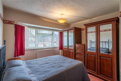 3 bedroom semi-detached house for sale, Taunton Avenue, Fordhouses, Wolverhampton, West Midlands, WV10