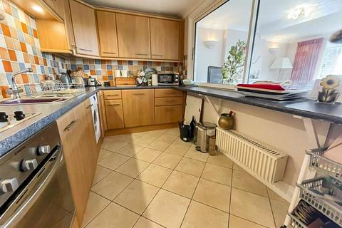 2 bedroom apartment for sale, The Leas, Folkestone