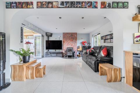 undefined, Sandy Lane, Chippenham