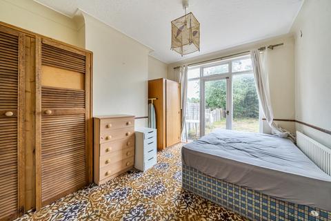 undefined, Valley Drive, London NW9