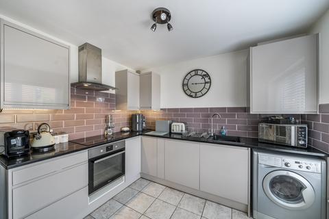 3 bedroom end of terrace house for sale, Pasture Close, Swindon, SN2