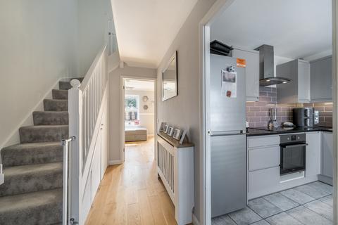3 bedroom end of terrace house for sale, Pasture Close, Swindon, SN2