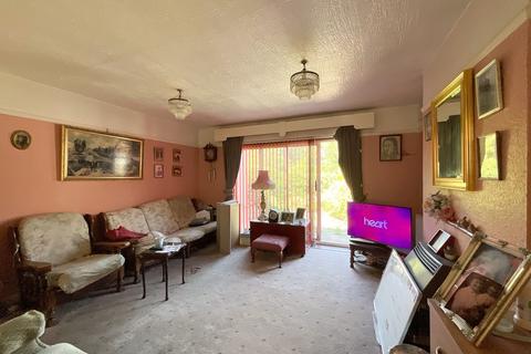 undefined, Leigh-on-Sea SS9
